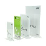 ⁦حامل أكريليك شفاف لبطاقات التعريف واللافتات – سلسلة “Vilani”⁩ - الصورة ⁦2⁩