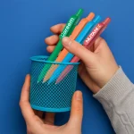 ⁦أقلام Maxema Kind من rPET بلون مطفي سادة⁩ - الصورة ⁦2⁩