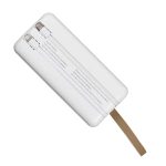 ⁦باور بنك شحن سريع رقمي 30,000 mAh مع كشاف وحزام جلدي⁩ - الصورة ⁦7⁩