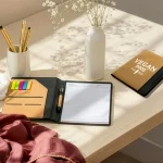 ⁦كورك كوفير فولدير ب5 سيزي ويث مفكرة, بين اند ستيكي نوتيس⁩ - الصورة ⁦2⁩