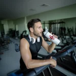 ⁦زجاجات ستانلس ستيل مع شفّاطة وغطاء بزر ضغط — عزل فراغي مزدوج الجدار، 1 لتر⁩ - الصورة ⁦2⁩