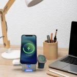 ⁦3-in-1 Rotating Wireless Charging Station 15W Fast Charging⁩ - الصورة ⁦2⁩